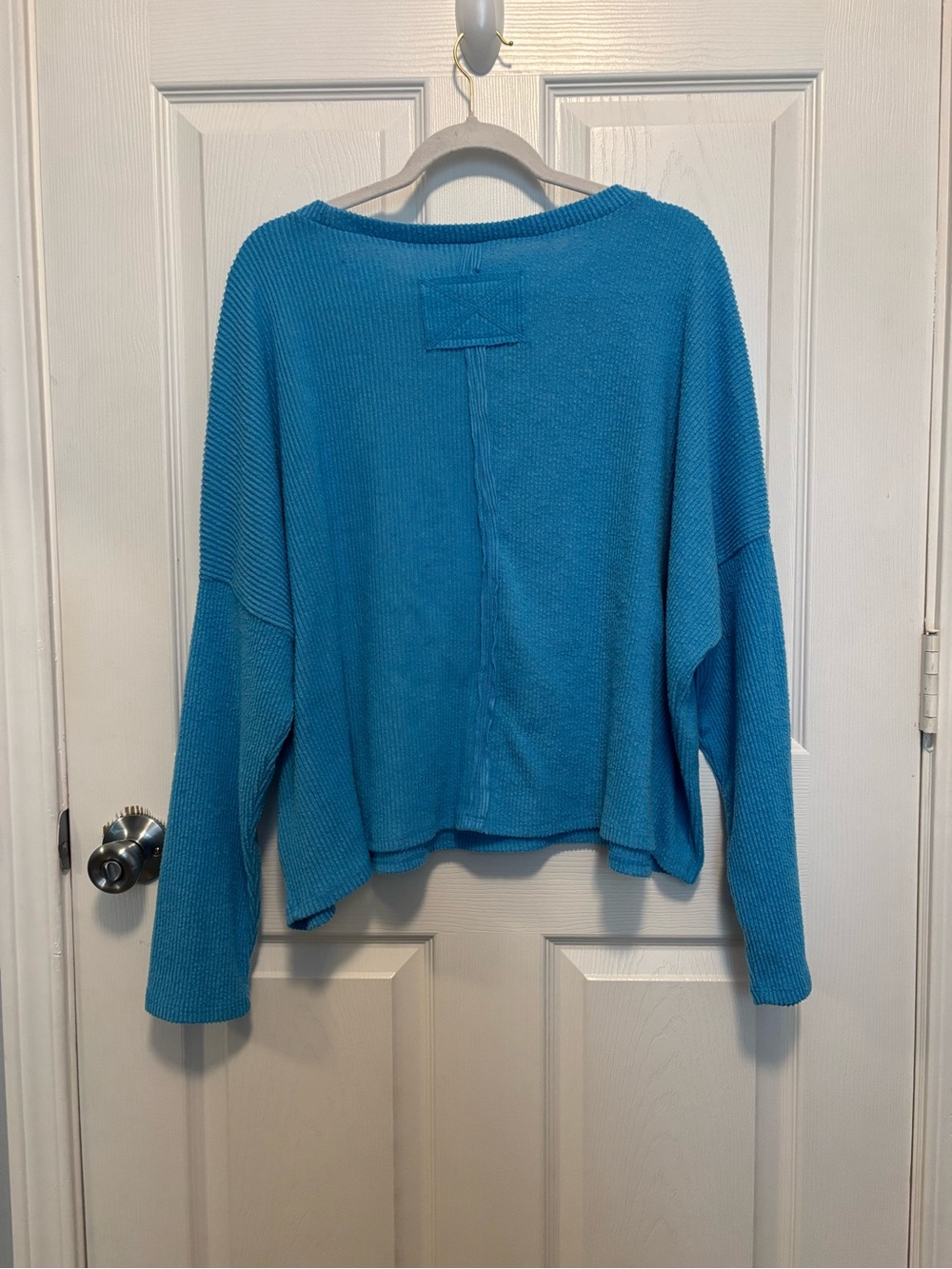 Zenana Outfitters Teal Blue Lightweight Crew Sweater - Picture 4 of 4